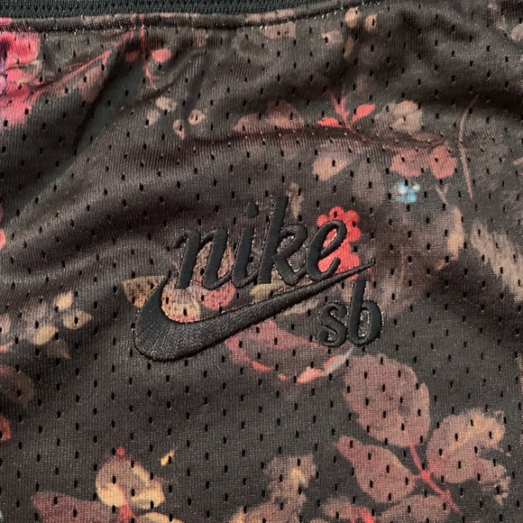 nike sb dri fit shorts floral